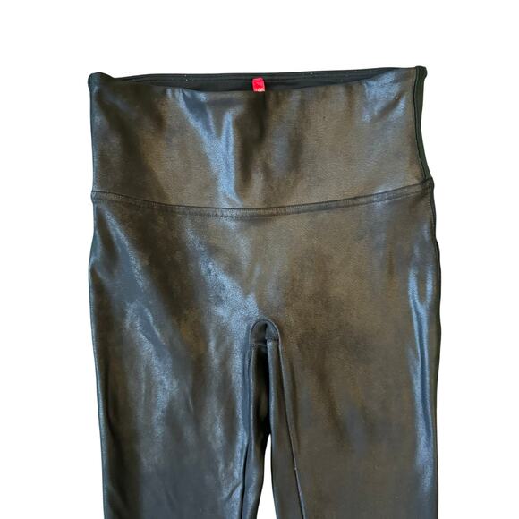 SPANX BLACK FAUX LEATHER LEGGINGS Women’s size small - Picture 3 of 7